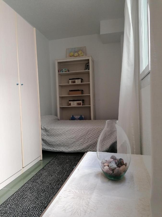 Apartamento Roquetas De Mar Muy Cerca Playa Bagian luar foto