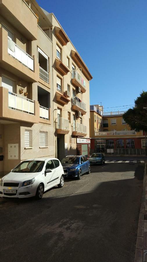 Apartamento Roquetas De Mar Muy Cerca Playa Bagian luar foto